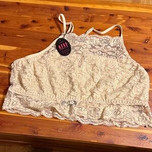 A'la Lace Bralette in Cream